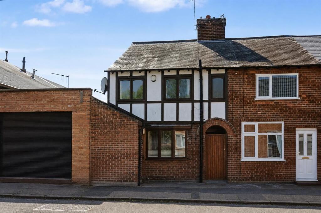 Terraced House