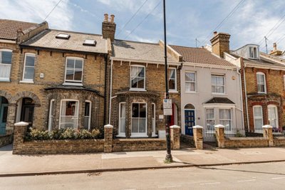 Property on Stone Street, ME13 8PU