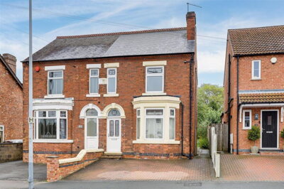 Property on Broad Lane, NG16 5BU