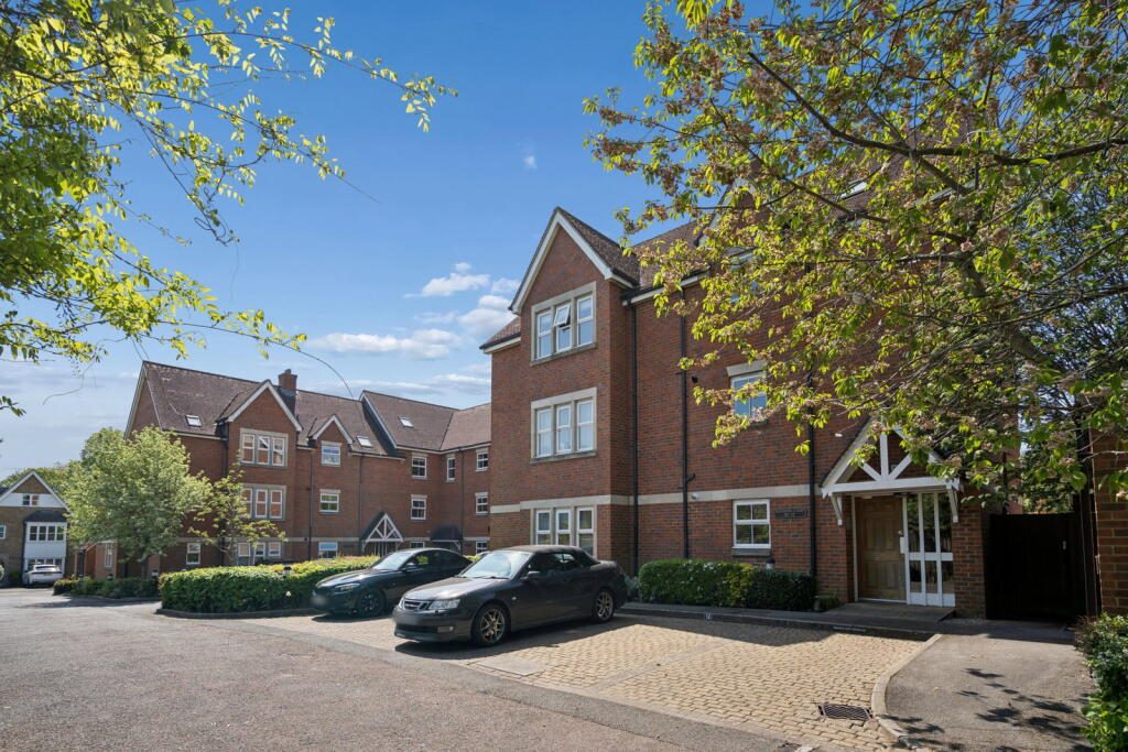 Property main image