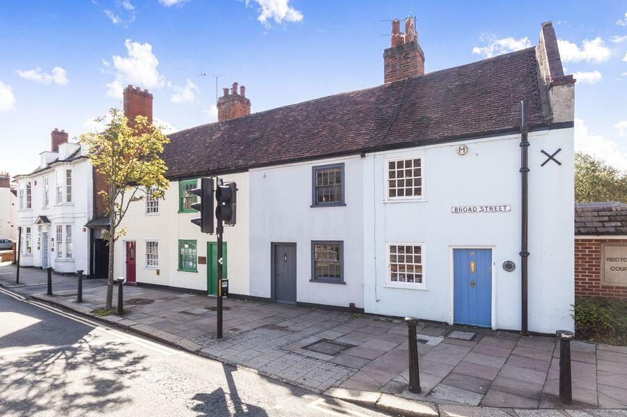 Terraced House