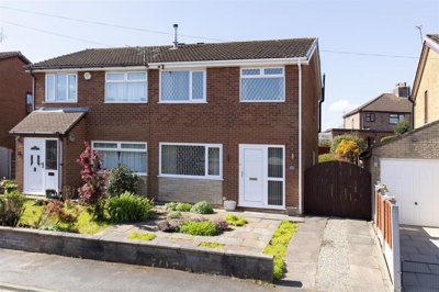 Property on Tanyard Close, PR7 5BT