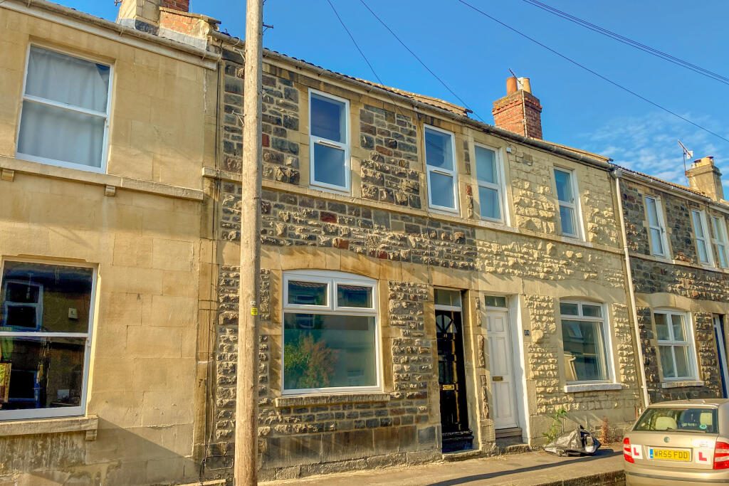 Property main image