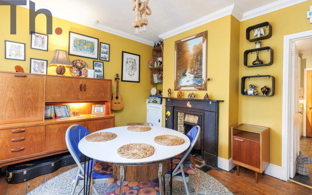 Terraced House