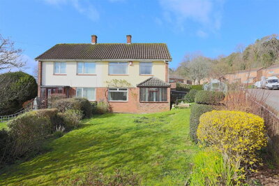 Property on Southwood Drive East, BS9 2QP