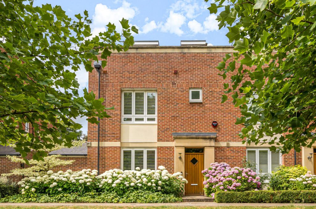 Terraced House