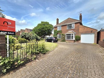Property on Estcourt Road, GL1 3LN