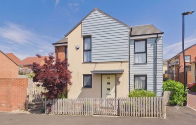 Property on Featherwood Avenue, NE15 6AZ