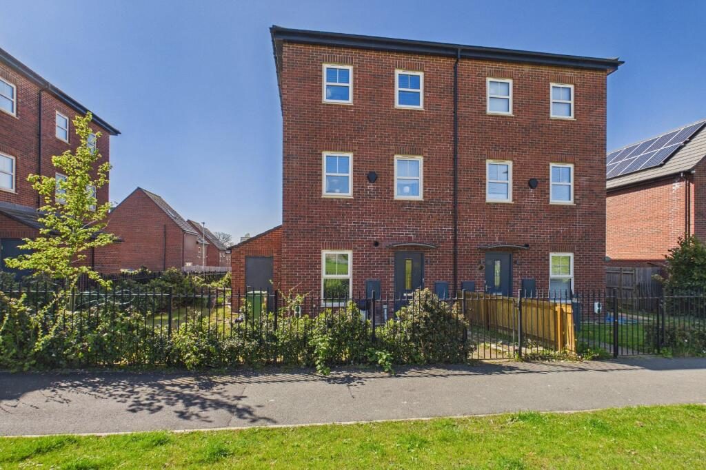 Terraced House