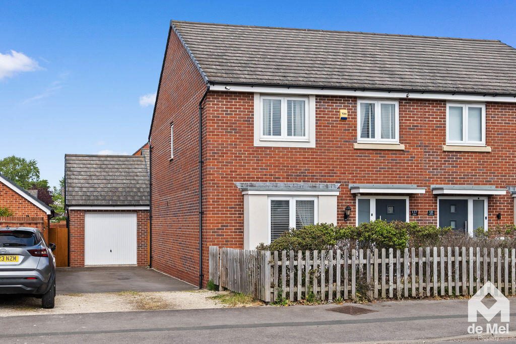 Property main image