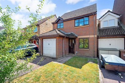 Property on Brackenbury, SP10 3XJ