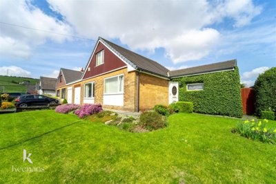 Property on Lloyd Street, OL12 8AG