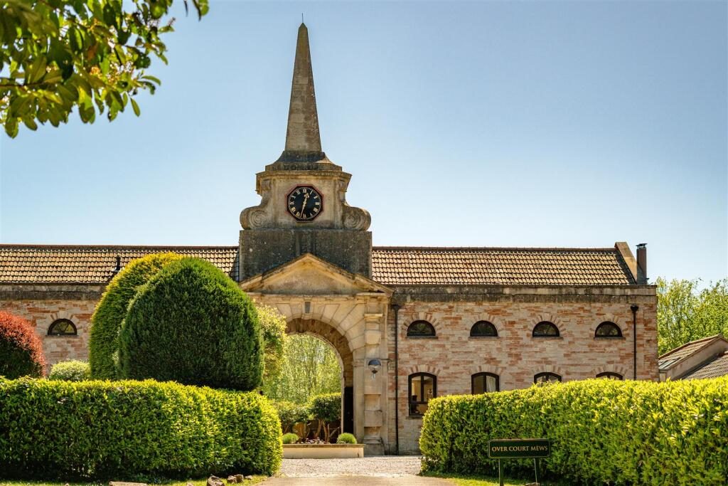 Property main image