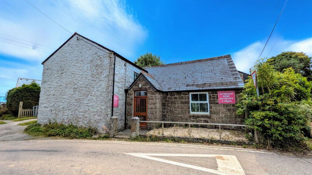 Property main image