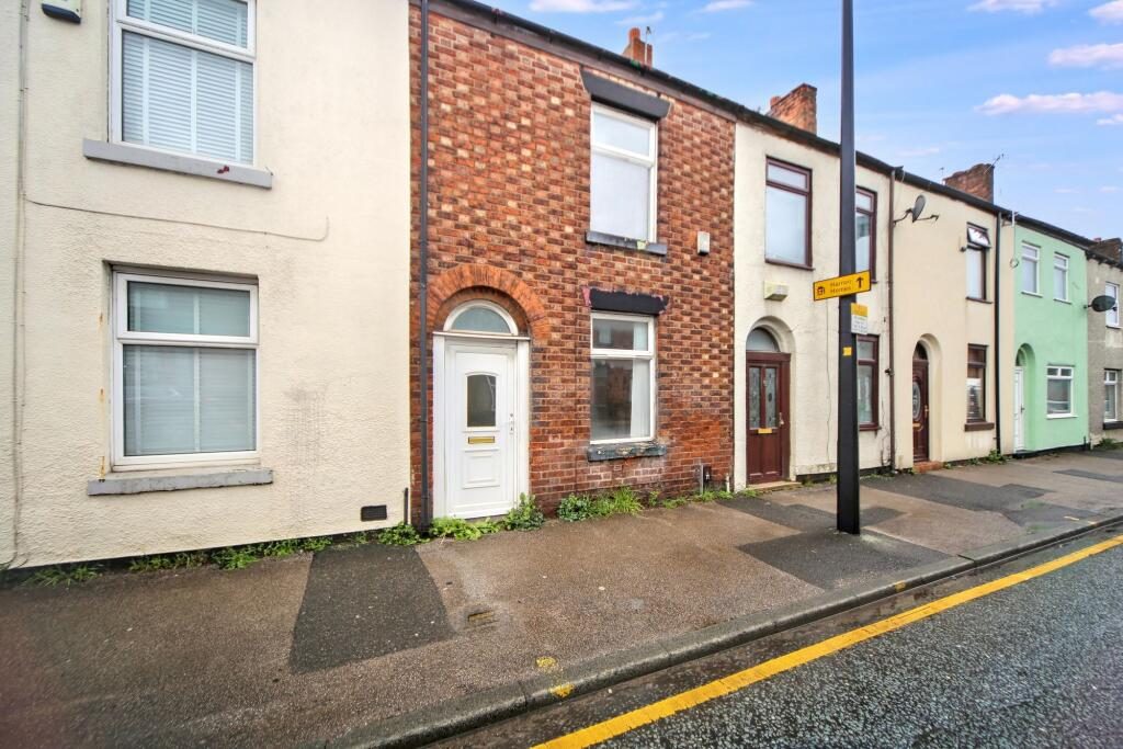 Terraced House