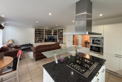 Property on Pixey Close, OX5 1FY