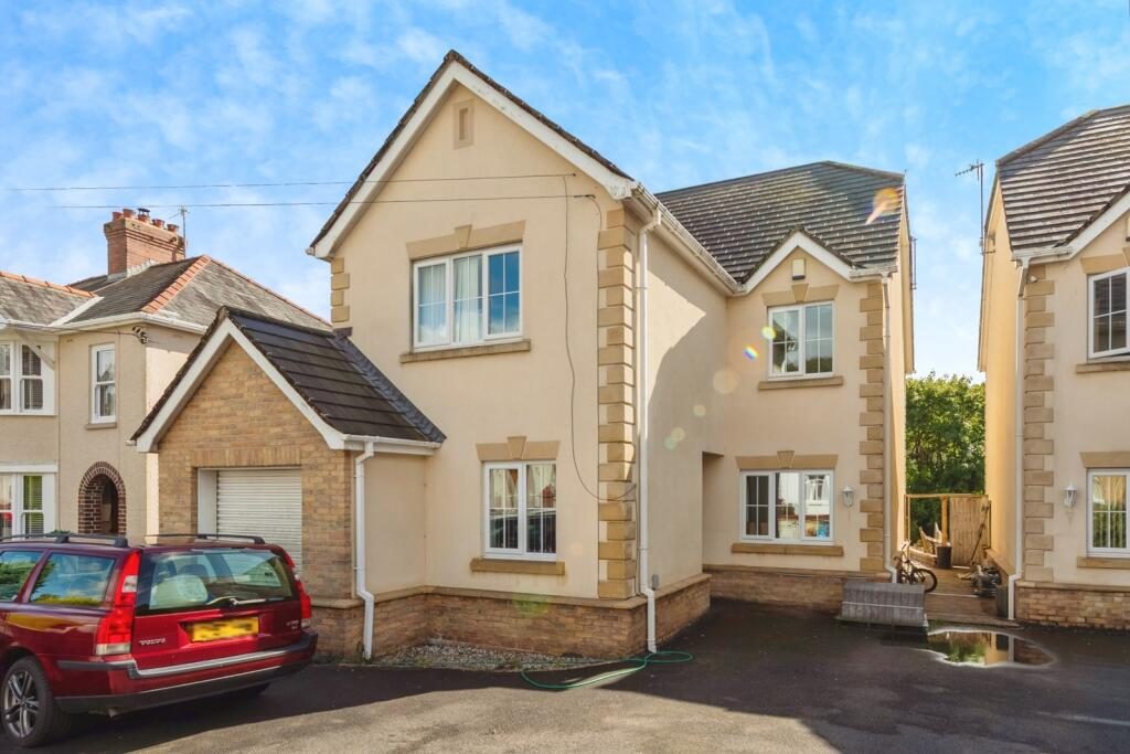 Detached House