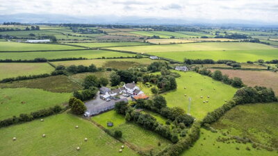 Property on Lon Fferam Uchaf, LL75 8YP