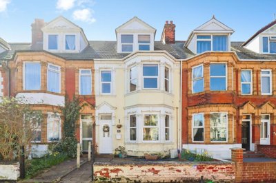 Property on Clarence Road, NR31 6DT