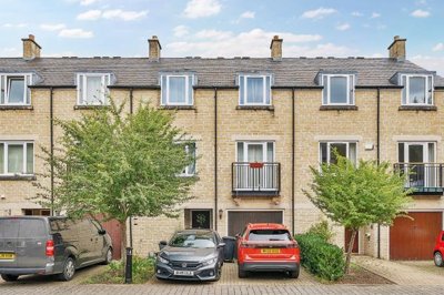 Property on Mill Street, OX28 6DE