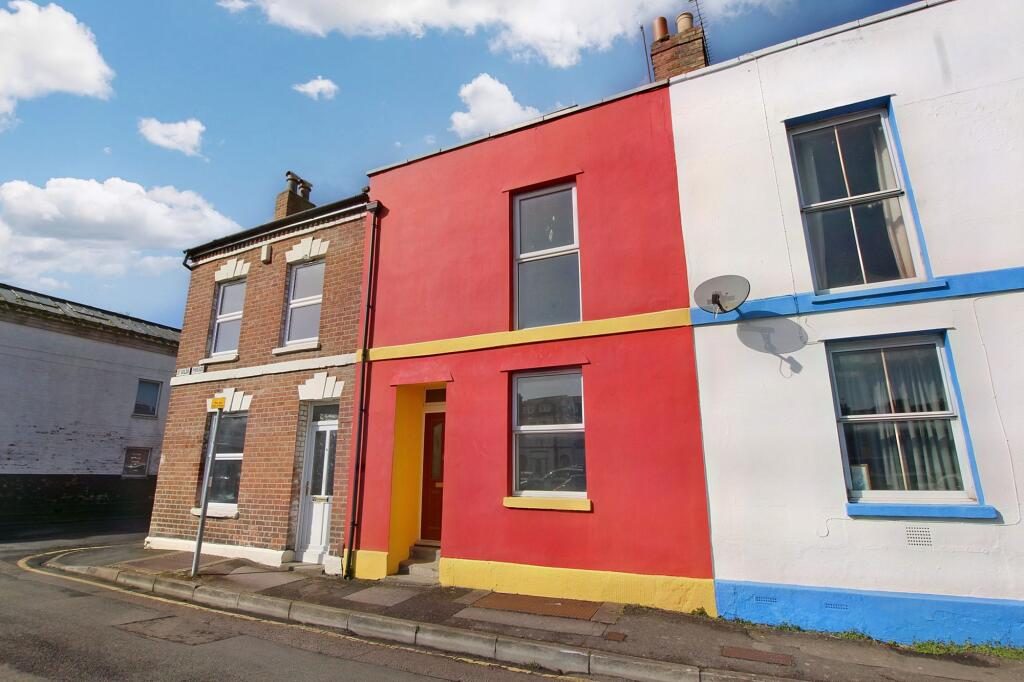 Terraced House