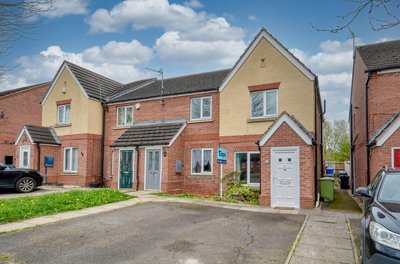 Property on Haycroft Gardens, S43 3FE