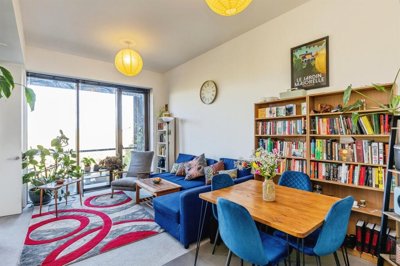 Property on Lake Shore Drive, BS13 7BE