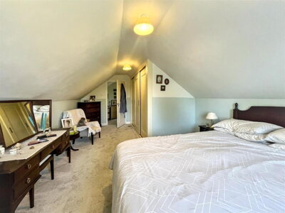 Property on Broadwood Close, NR11 8EE