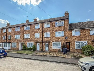 Property on Edmunds Road, SG14 2EY