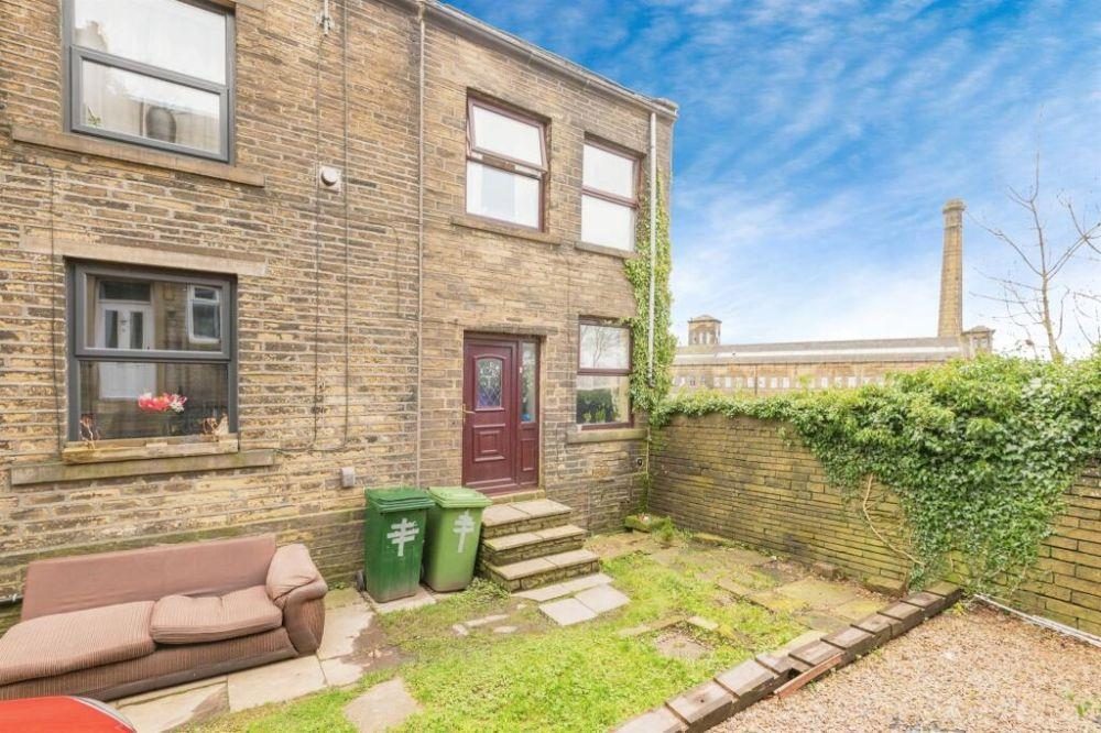 Terraced House