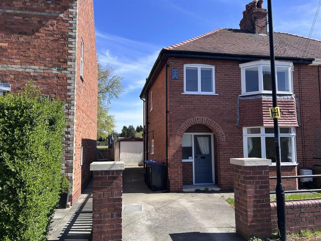 Property main image