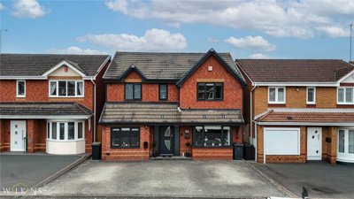 Property on Campbell Close, CV10 9PZ