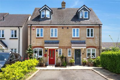 Property on Sanderling Close, EX32 9FN