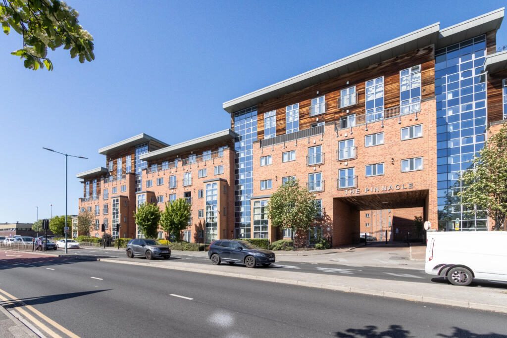 Property main image