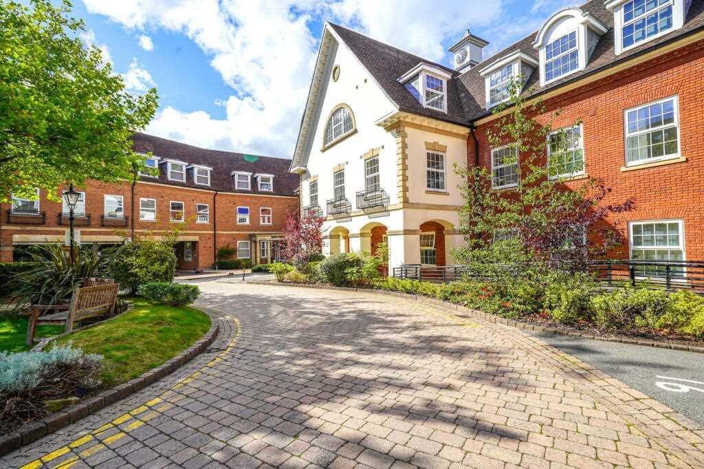 Property main image