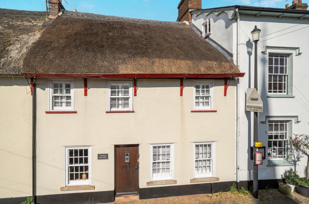 Terraced House
