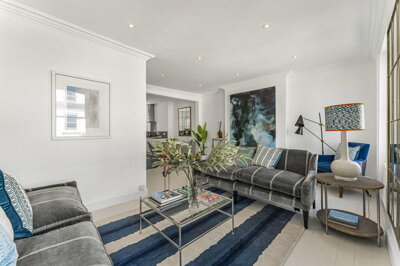 Property on Garway Road, W2 4PH