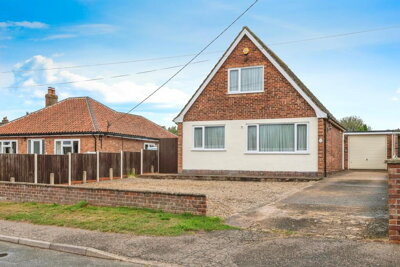 Property on Park Road, NR10 3NP