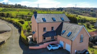 Property on Penyffyddlwyn Lane, NP7 0LE