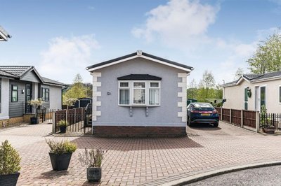 Property on Pont Pentre Park, CF37 5YT