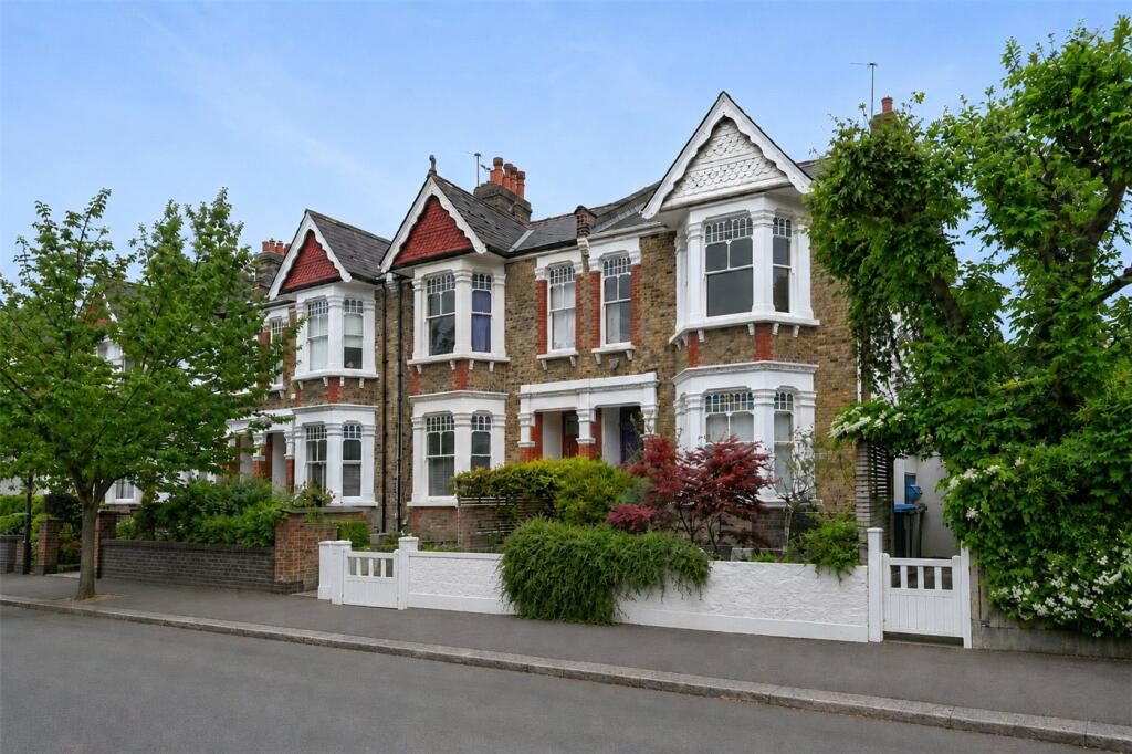 Property main image