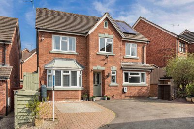 Property on Godiva Road, HR6 8TA