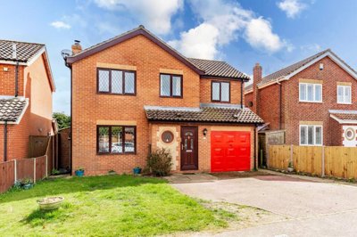 Property on Old Post Road, NR24 2NB