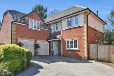 Property on Greystone Close, HG4 1WD