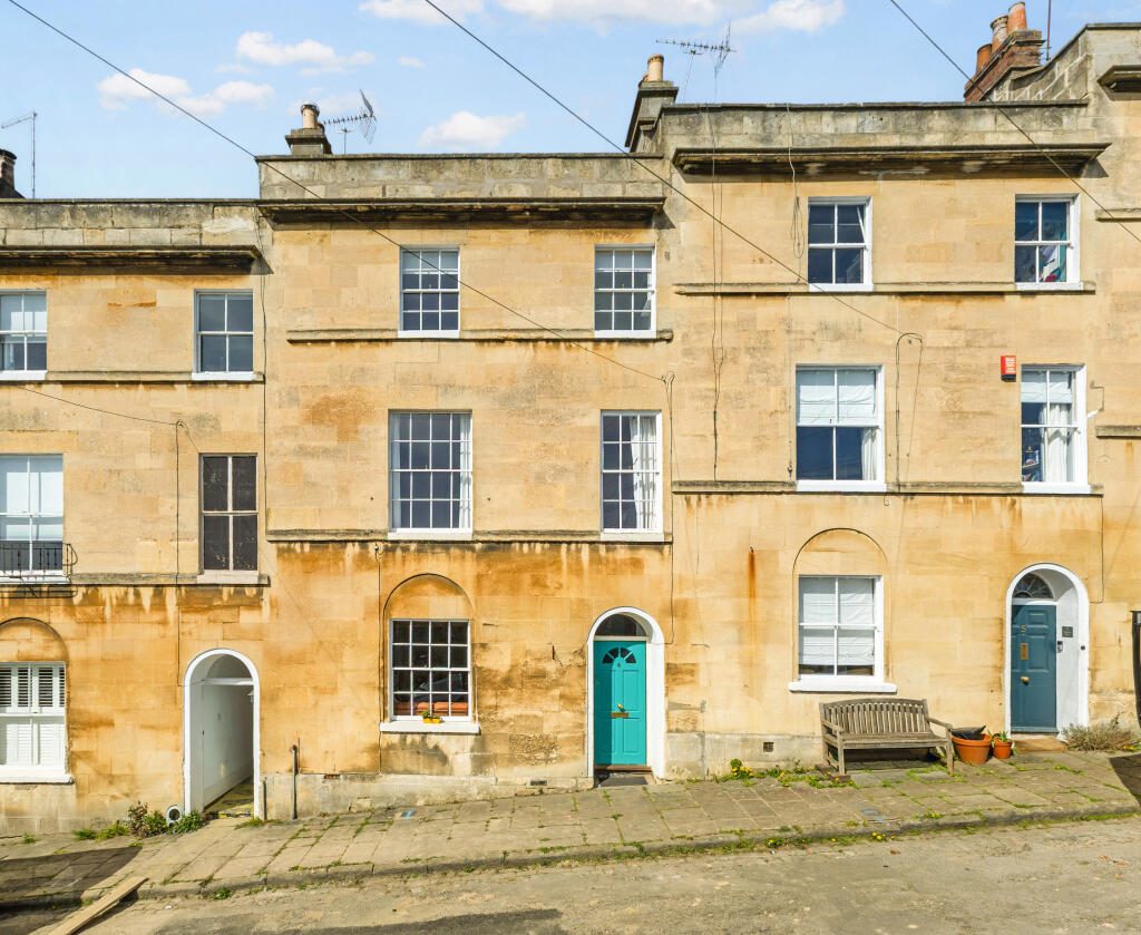 Terraced House
