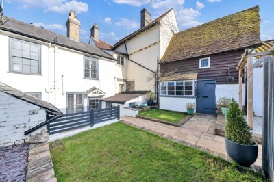 Property on London Road, SG8 9EJ