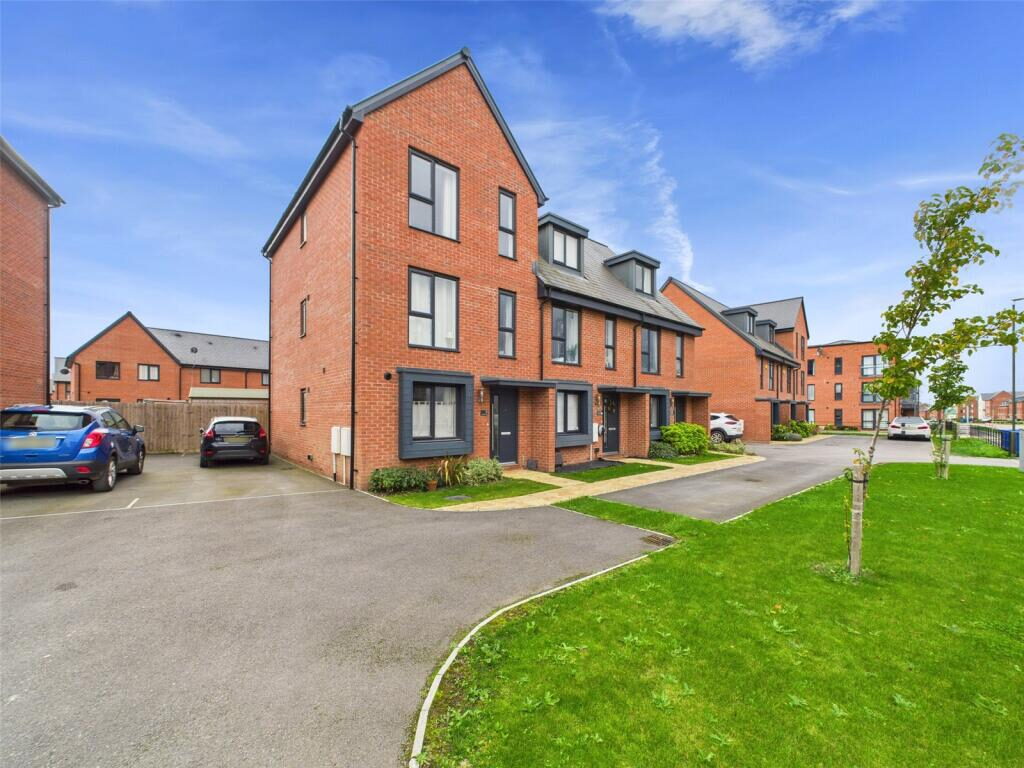 Terraced House