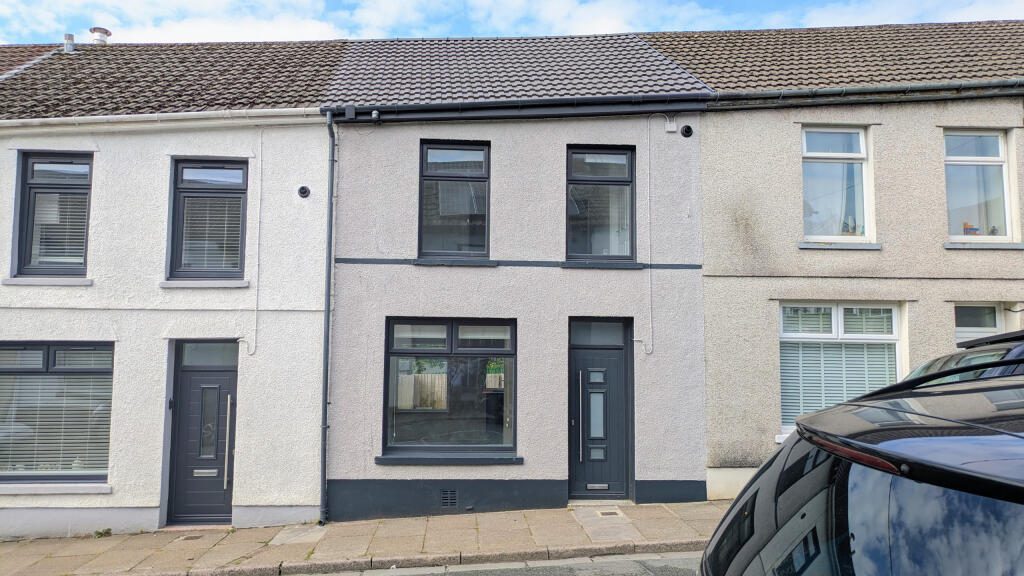 Terraced House