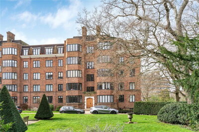 Property on Manor Fields, SW15 3LP