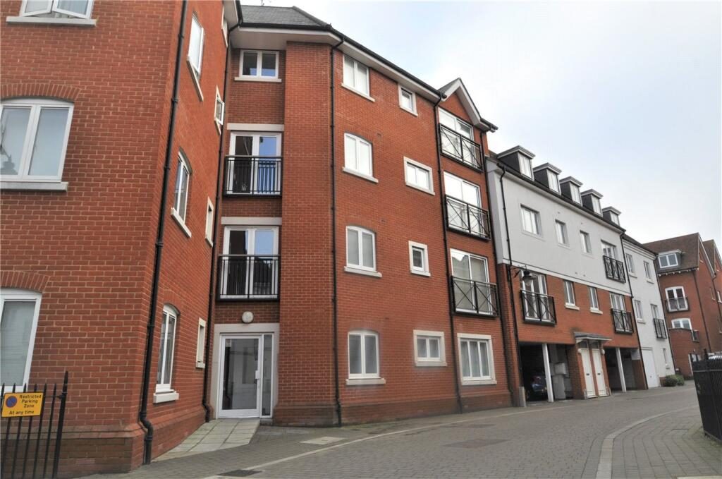 Property main image